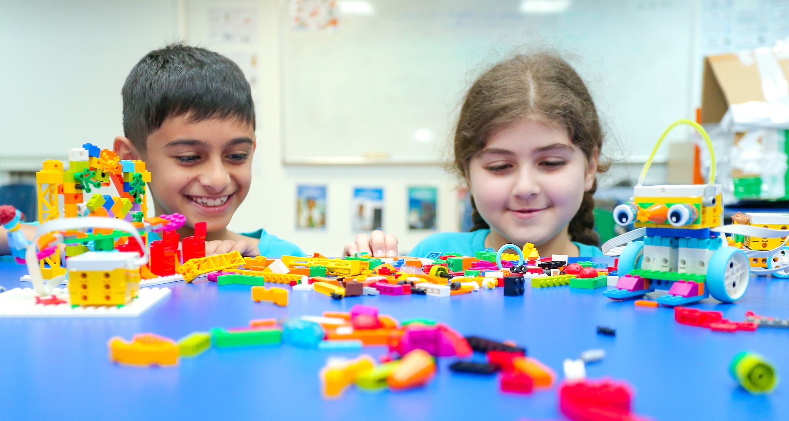 Collegiate International School — Arts